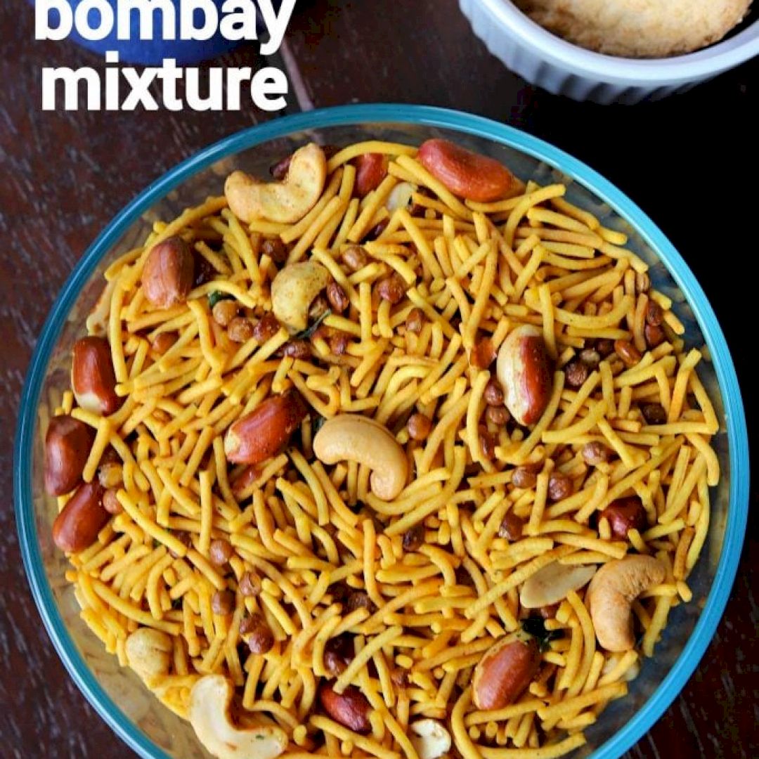 hebbars.kitcheninstagram on Pinno bombay mixture namkeen bombay