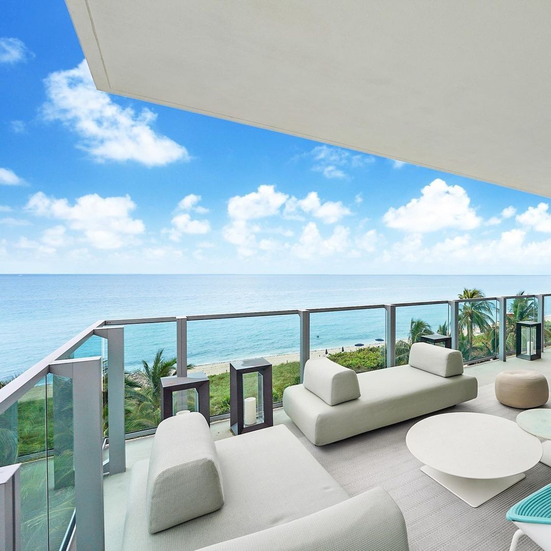 luxuryhomes on Pinno