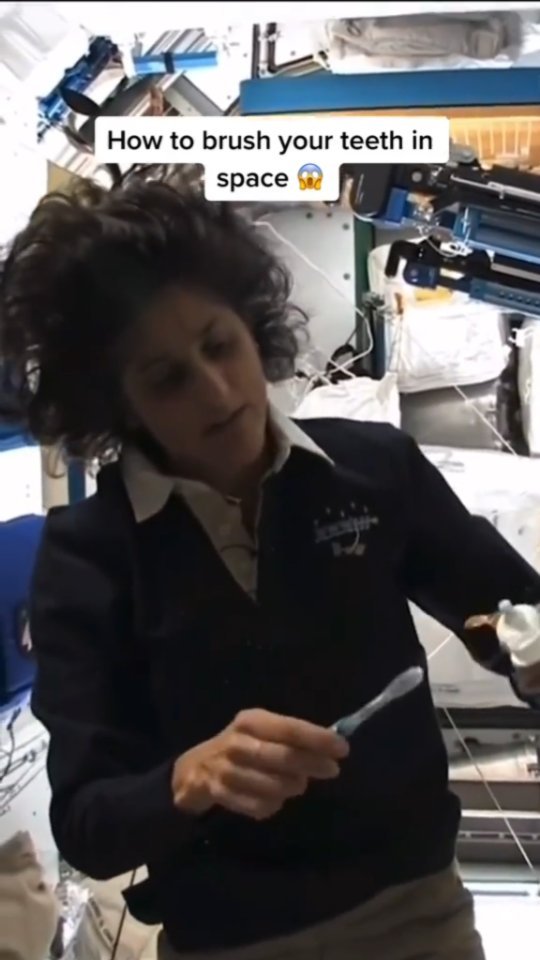 theourdopespaceinstagram on Pinno Brushing your teeth in space 😳