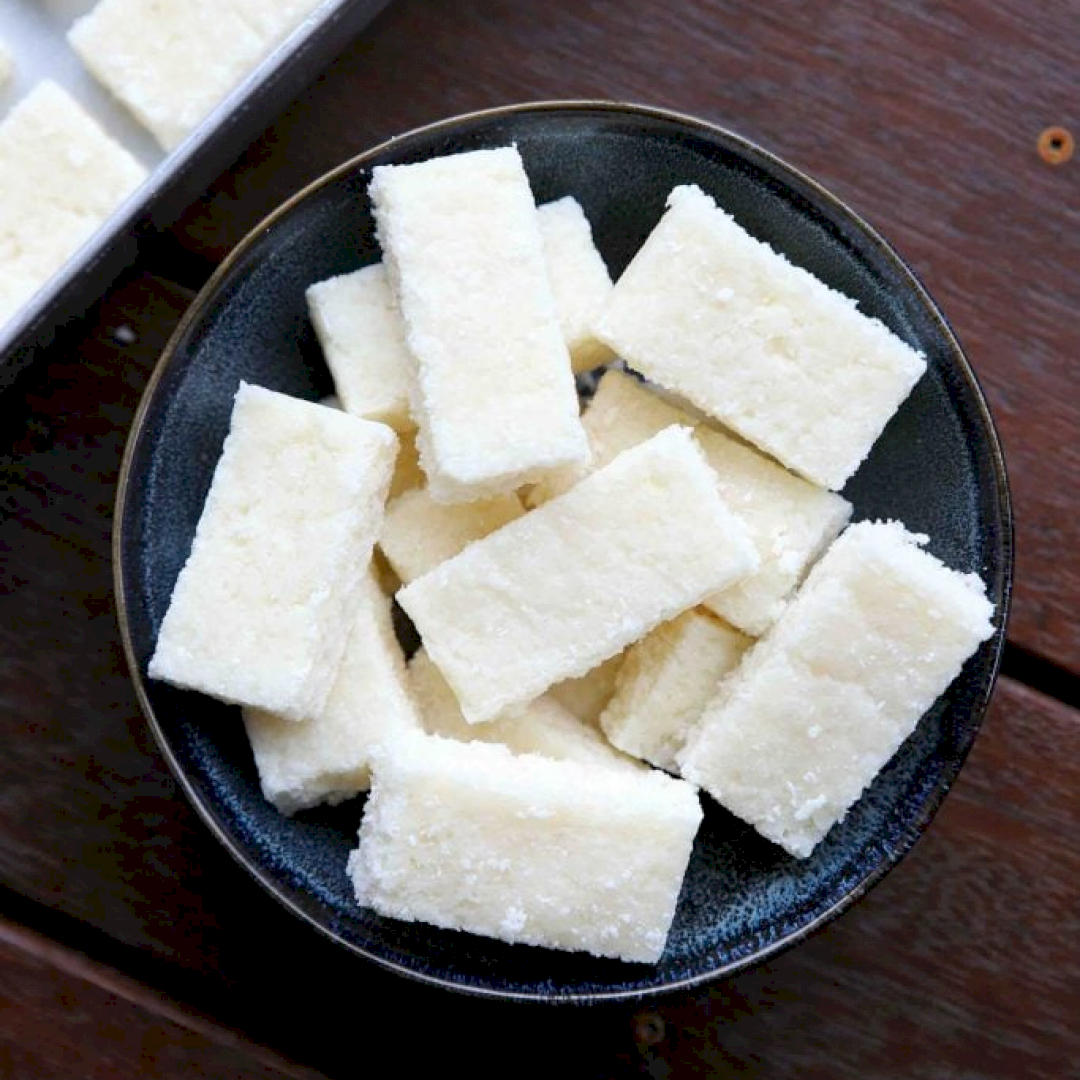 hebbars.kitcheninstagram on Pinno Coconut Burfi Recipe Nariyal