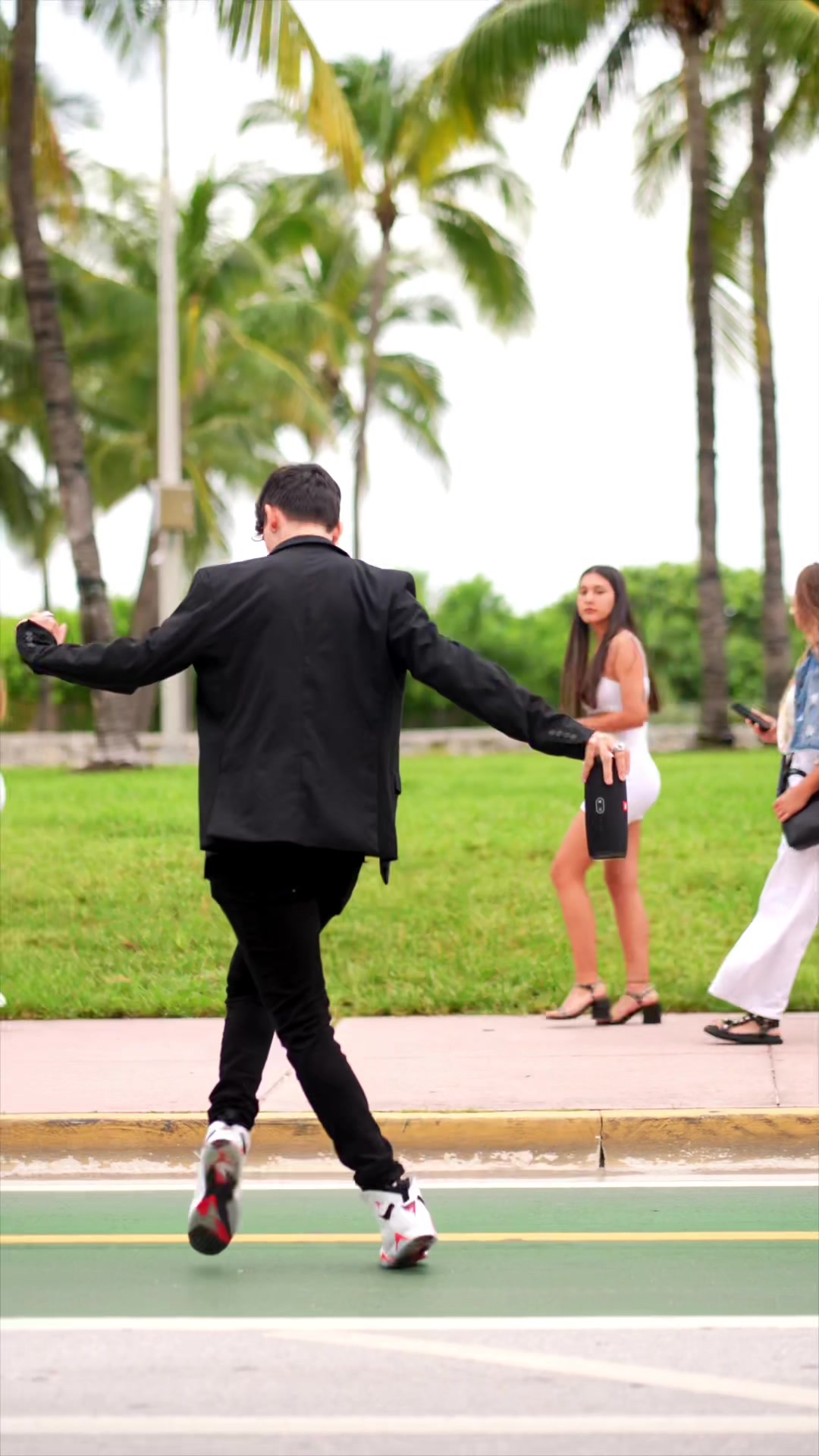 javierrtiktok on Pinno How to ice skate without ice skates 😏