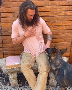 The Dirty Pink + Black Wolf Nakoa Tees. NEW to the So iLL x On The Roam  collection, by Jason Momoa. Pair with the Dirty Pink + Black Wolf Kanakas  currently 15% off. The kanakas contain EcoPure that 