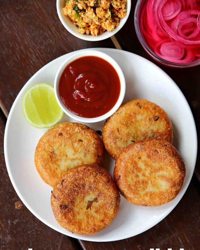 hebbars.kitcheninstagram on Pinno aloo paneer tikki recipe paneer